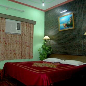 Hotel Maurya, Kangra 4